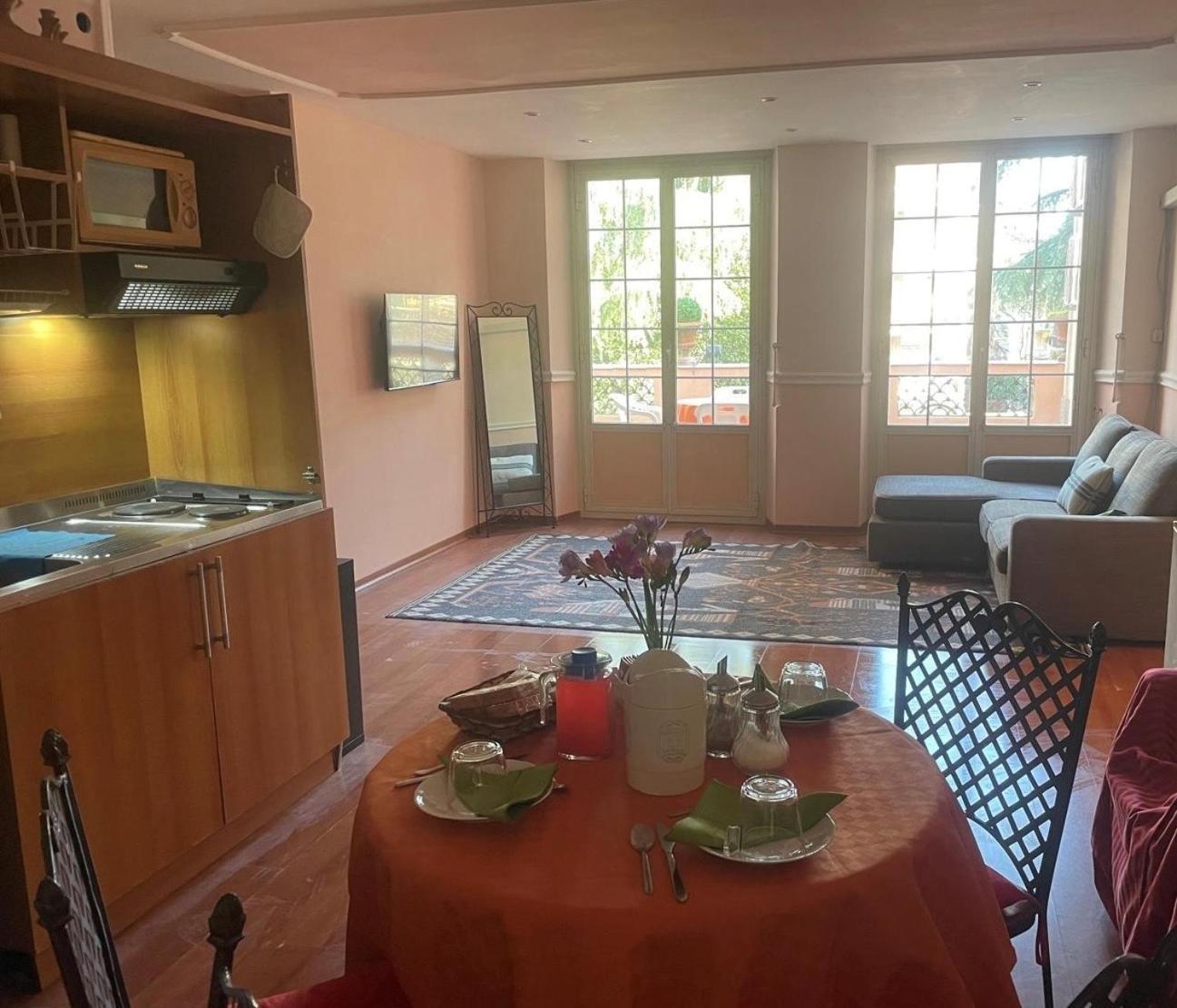 La Villa Di Roma Buitenkant foto